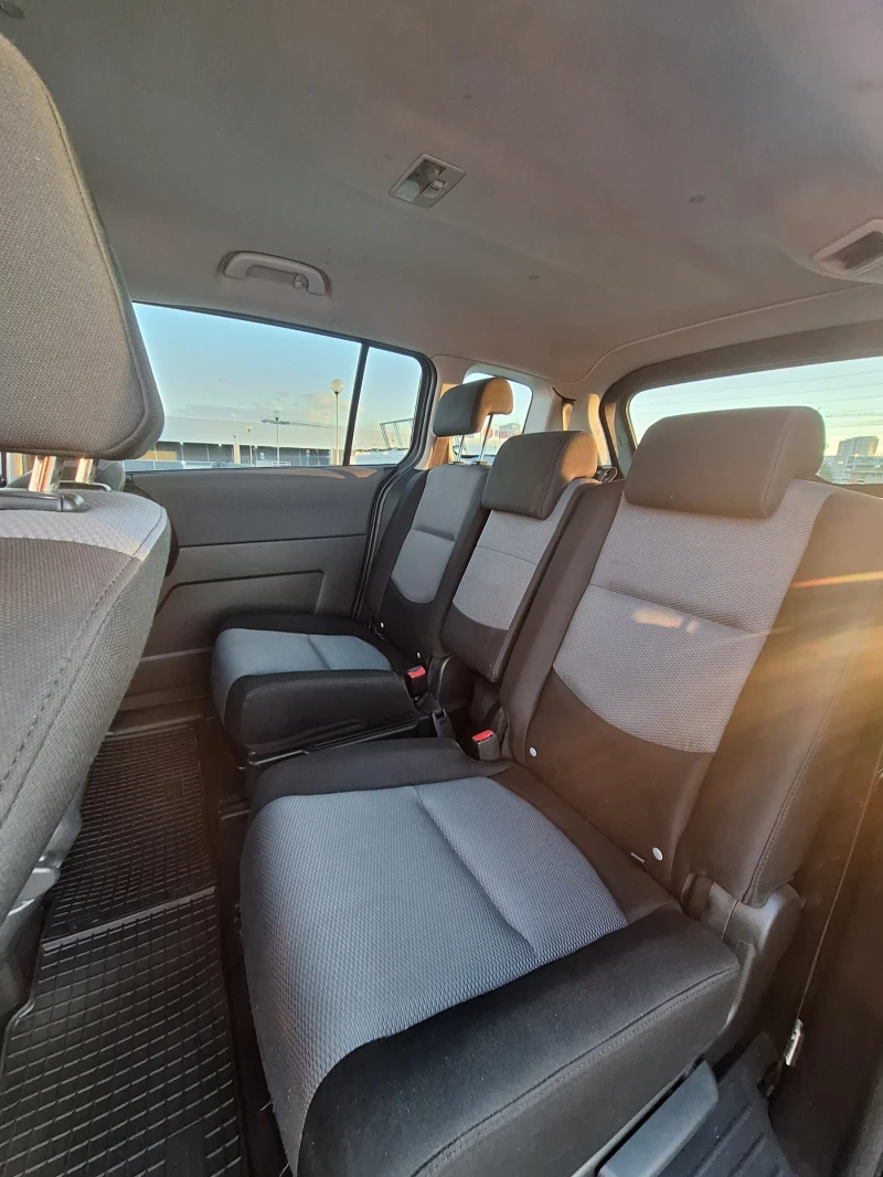 Mazda 5 1.8 6+ 1, снимка 9 - Автомобили и джипове - 52109019