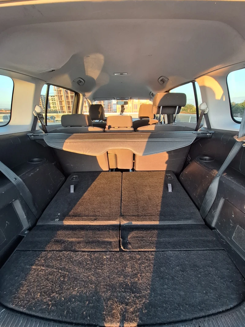 Mazda 5 1.8 6+ 1, снимка 10 - Автомобили и джипове - 52109019