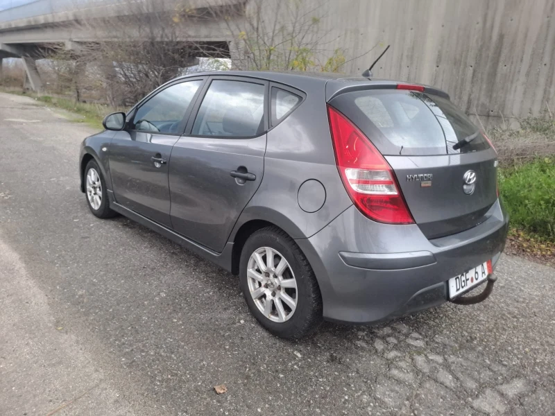 Hyundai I30 1.4i, снимка 4 - Автомобили и джипове - 52494454