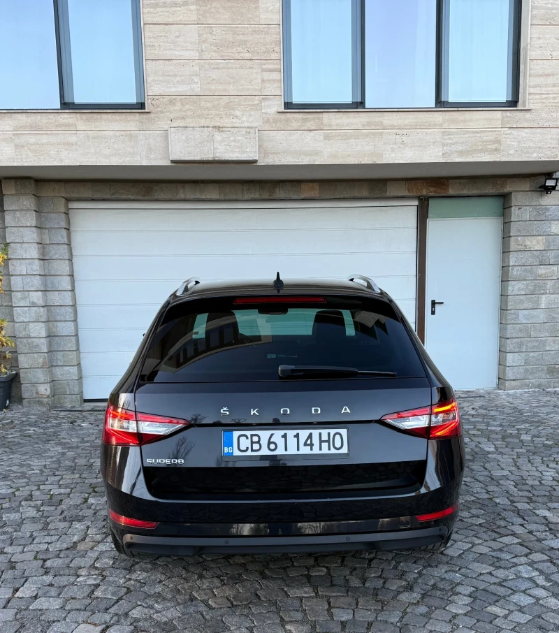 Skoda Superb 2.0TDI 150кс Фейслифт 2020, снимка 4 - Автомобили и джипове - 52960150