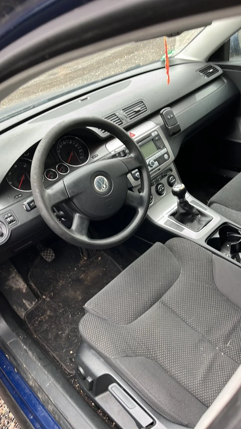 VW Passat TDI, снимка 6 - Автомобили и джипове - 53232386