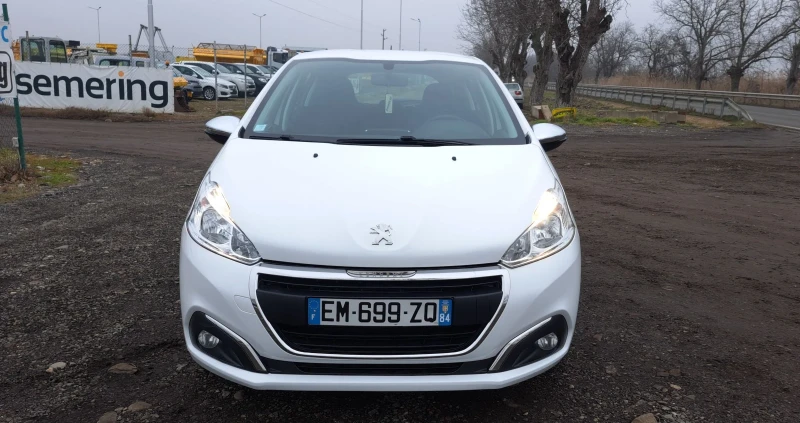 Peugeot 208 1.6 BLUE HDI, снимка 2 - Автомобили и джипове - 53233738
