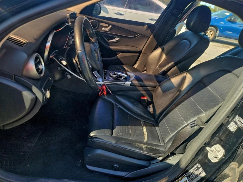 Mercedes-Benz C 300, снимка 7 - Автомобили и джипове - 53439756