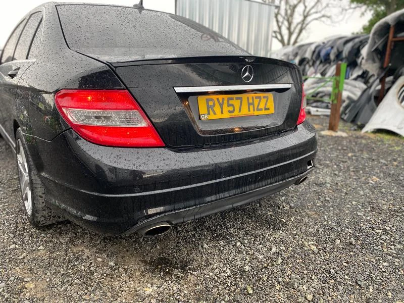 Mercedes-Benz C 350 272 amg пакет , снимка 2 - Автомобили и джипове - 28884144