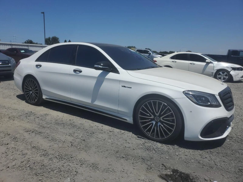 Mercedes-Benz S 63 AMG Обдух* BURMESTER* Нощ.виждане* Пано* Масаж* FULL* - 41500 лв. - 55020826 1
