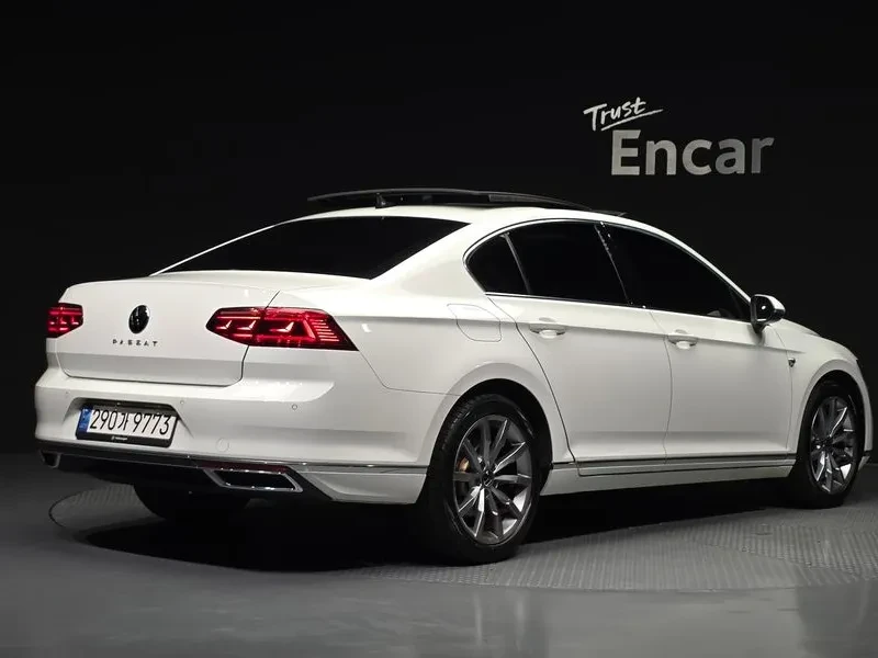 VW Passat 2.0 TDI - САМО 30% АВАНС, снимка 2 - Автомобили и джипове - 55737195