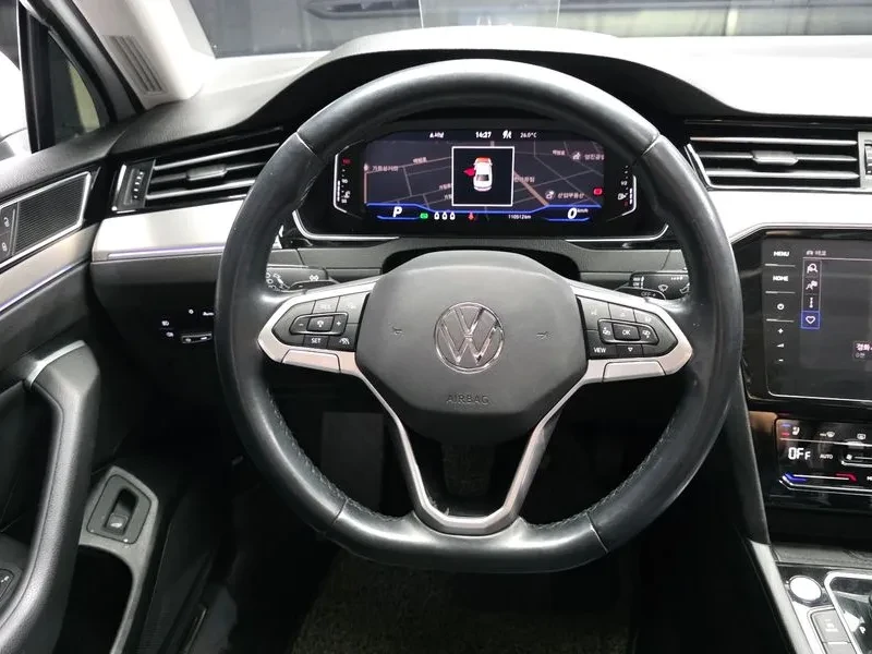 VW Passat 2.0 TDI - САМО 30% АВАНС, снимка 13 - Автомобили и джипове - 55737195