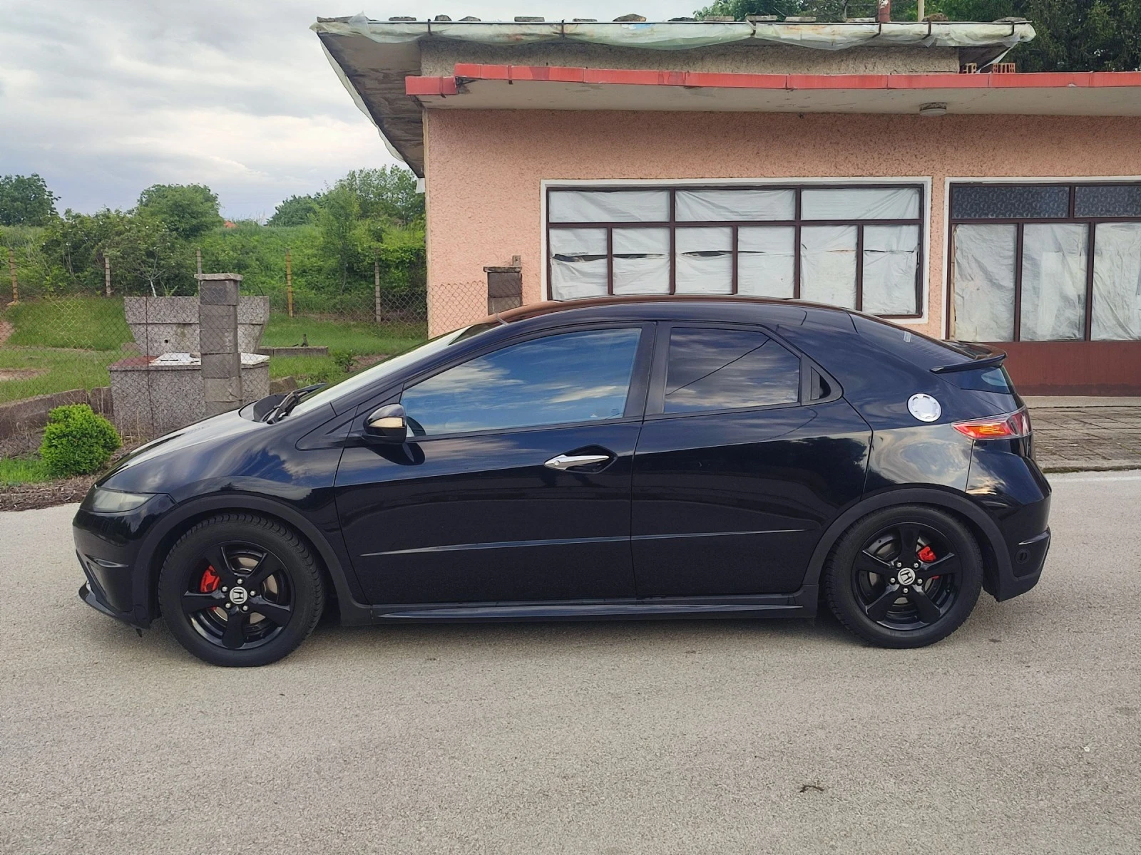 Honda Civic 1.8 i-vtec / Type S / LPG - изображение 2