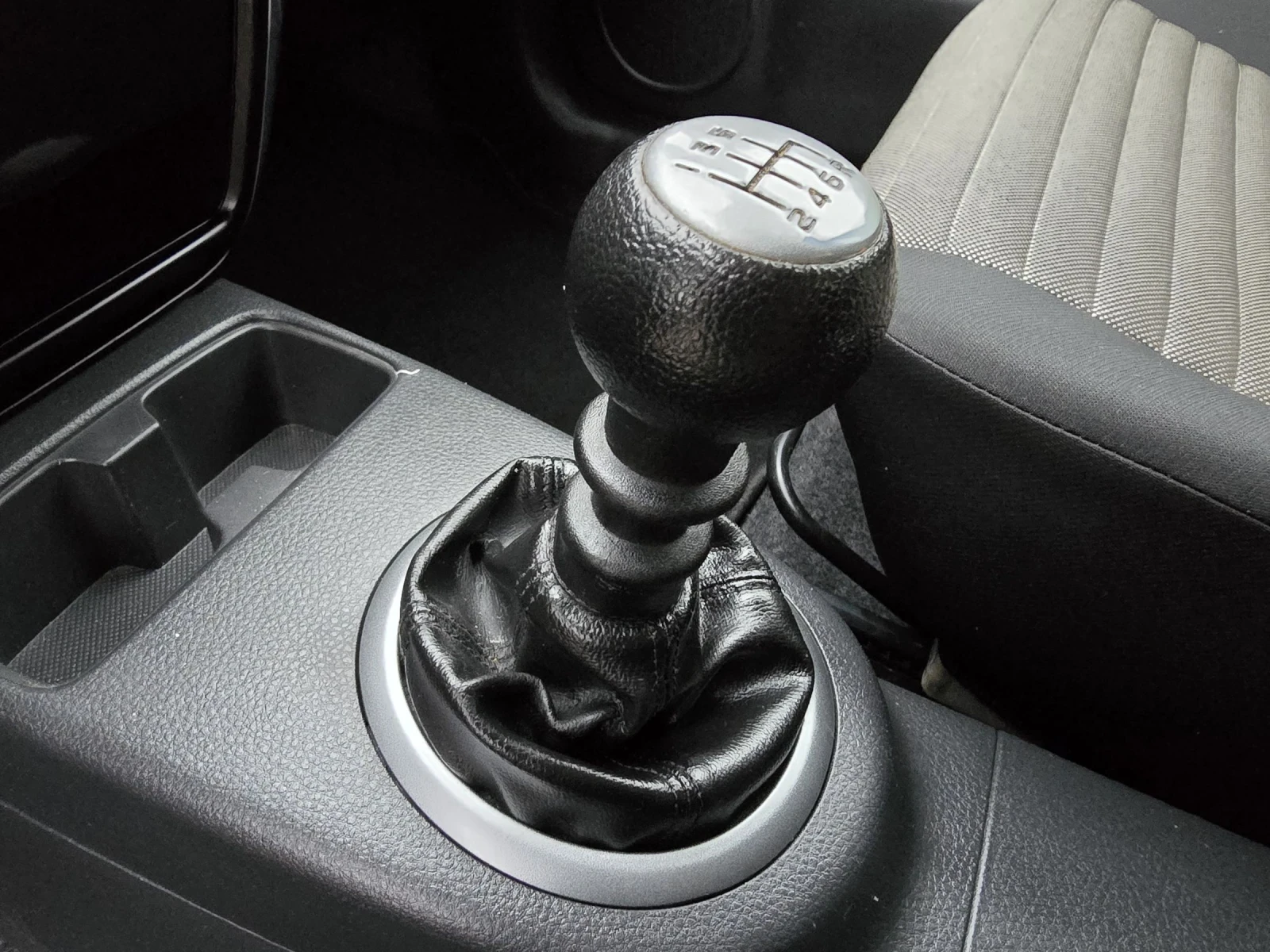 Fiat Sedici 2.0MJET 4X4 FACE  | Mobile.bg — изображение 14