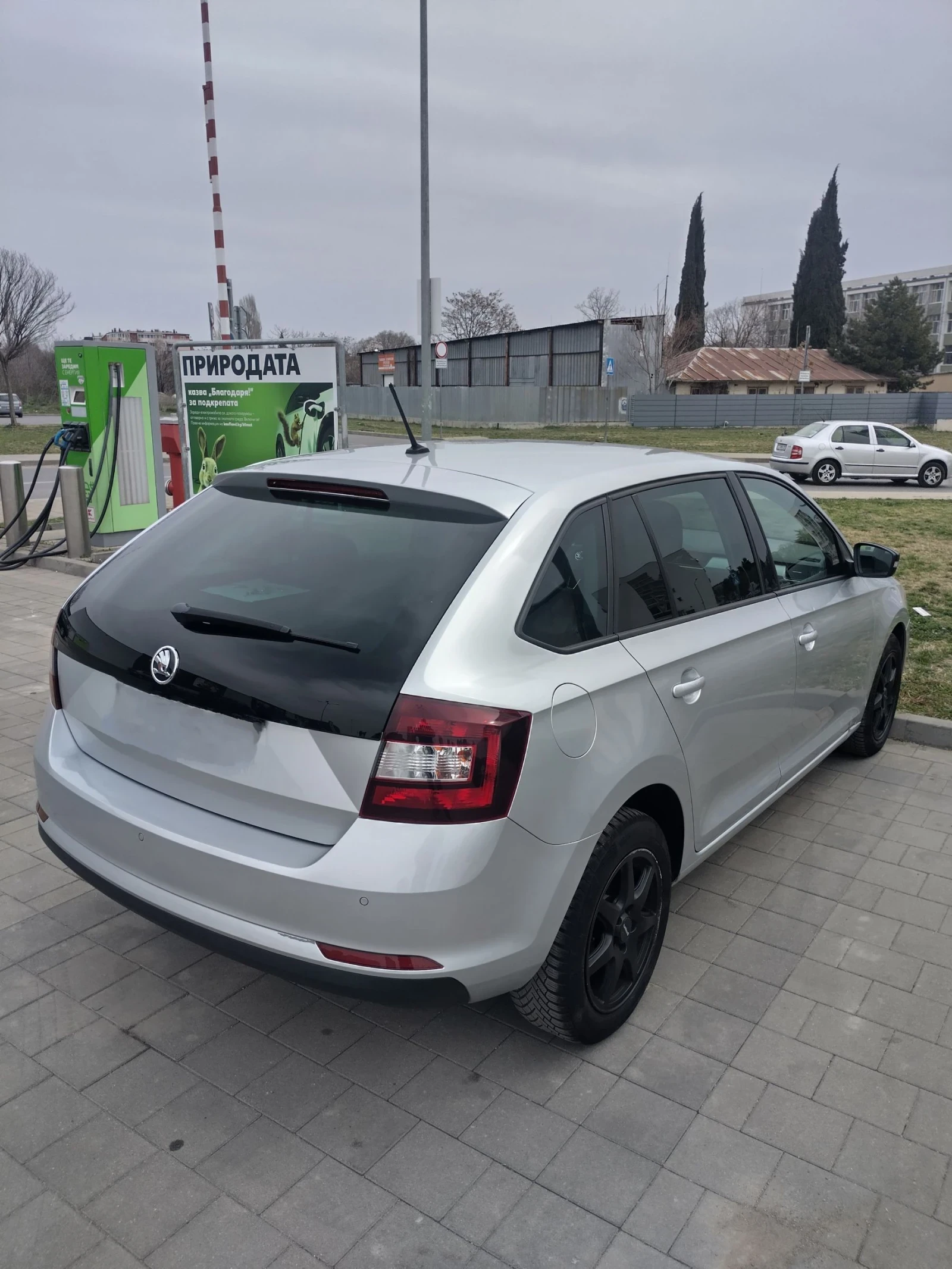 Skoda Rapid 1.4 TDI  7DSG - изображение 4
