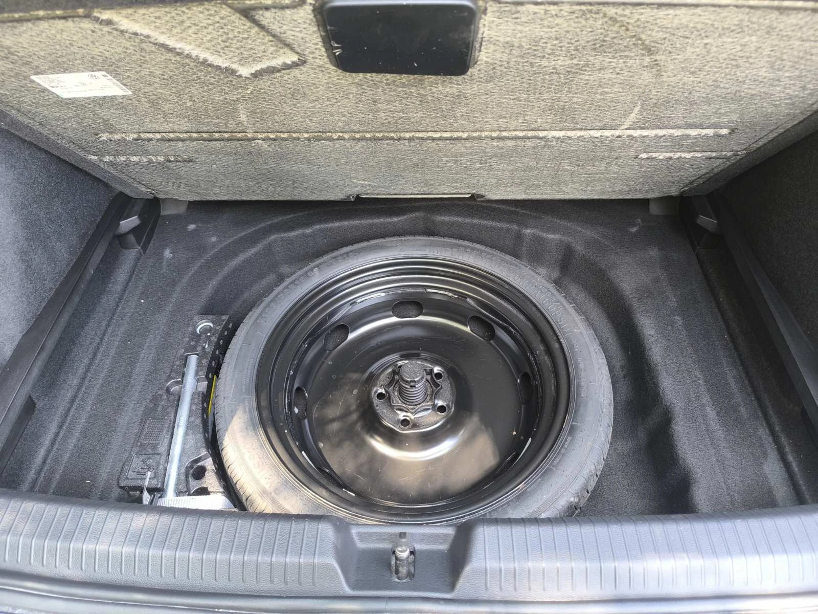 VW Golf Golf VIII Lim. Life | Mobile.bg � ����������� 13