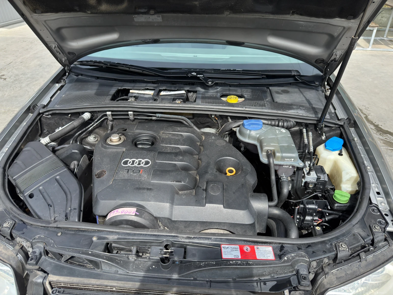 Audi A4 Комби - изображение 9
