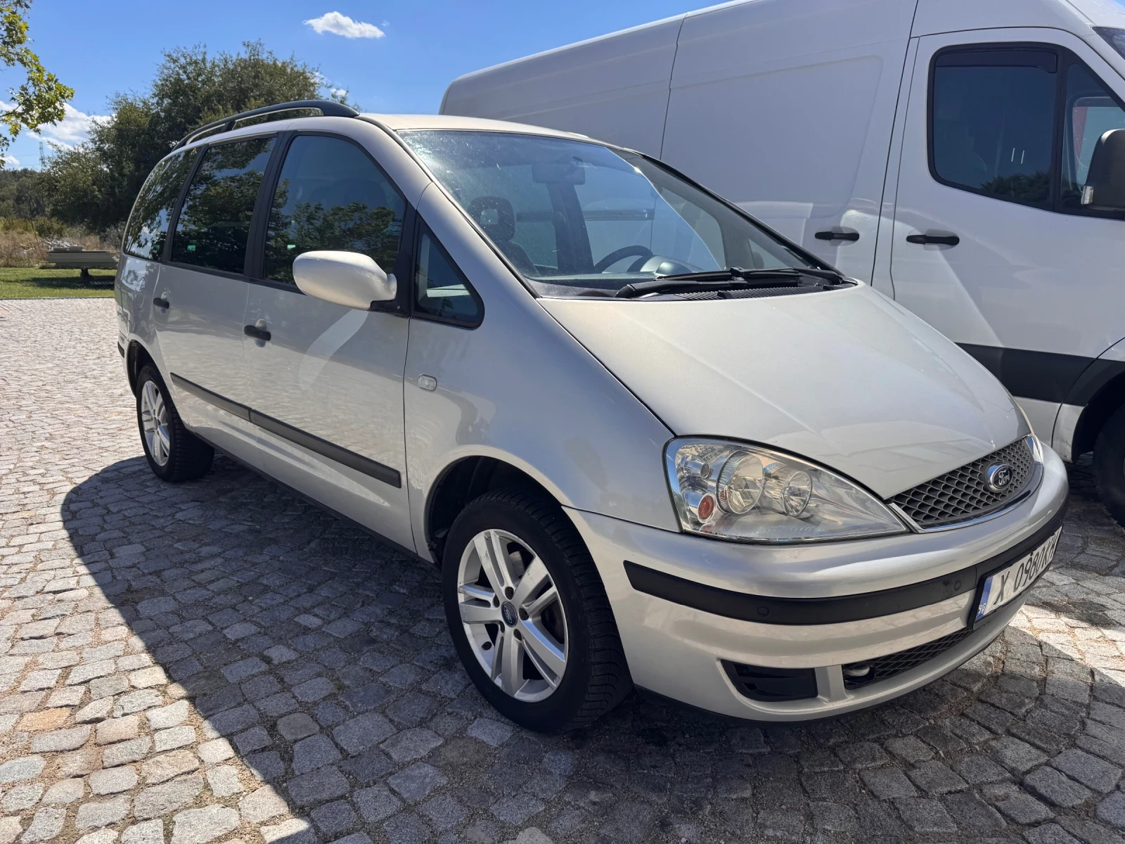 Ford Galaxy 6+ 1 - изображение 2