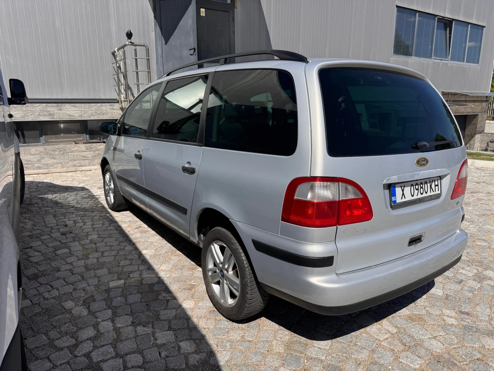 Ford Galaxy 6+ 1 - изображение 4