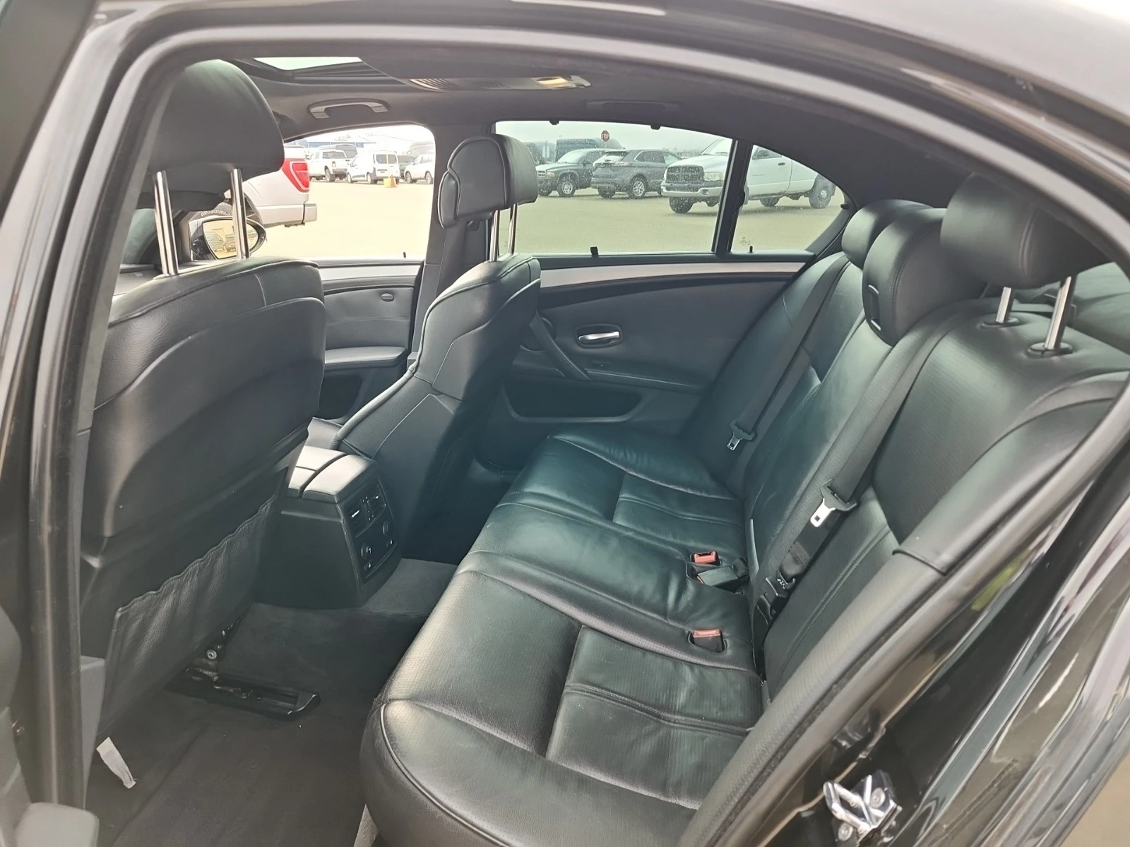 BMW M5 * * CARFAX * * АВТО КРЕДИТ * *  - изображение 8