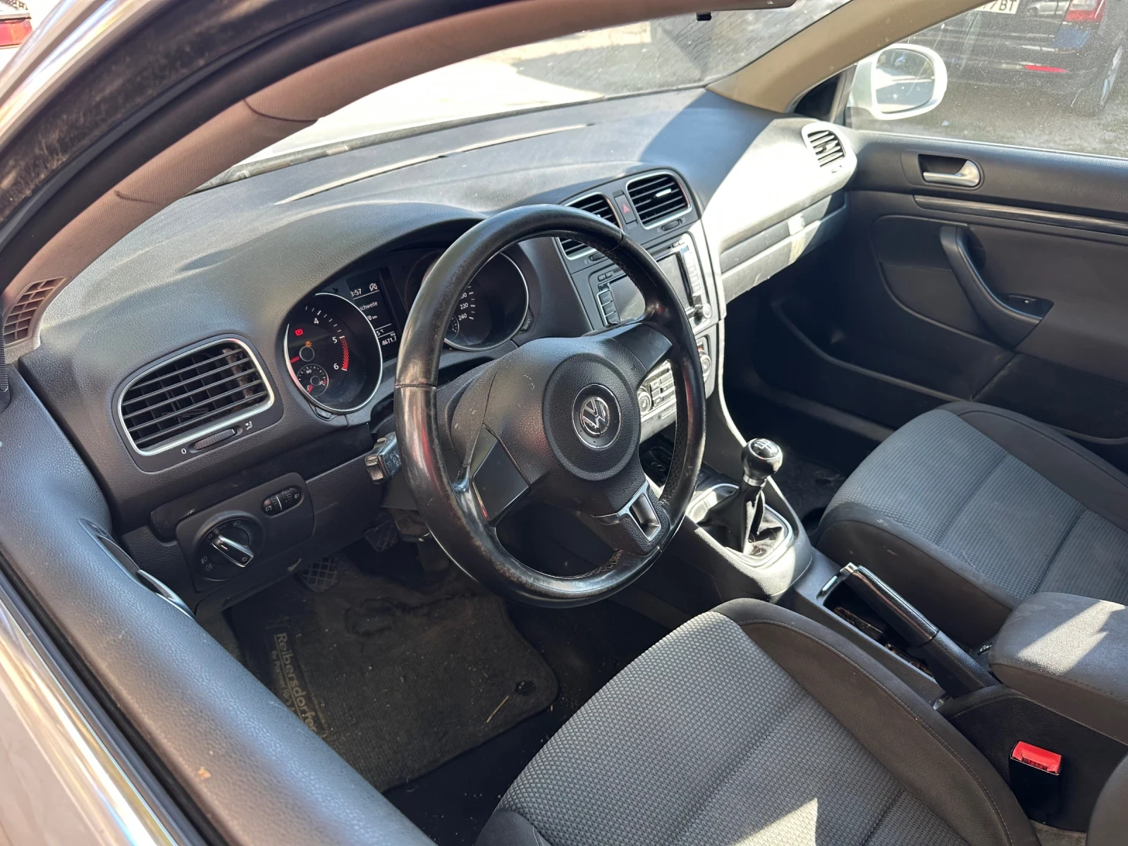 VW Golf 1.6 TDI 105 kc | Mobile.bg — изображение 7