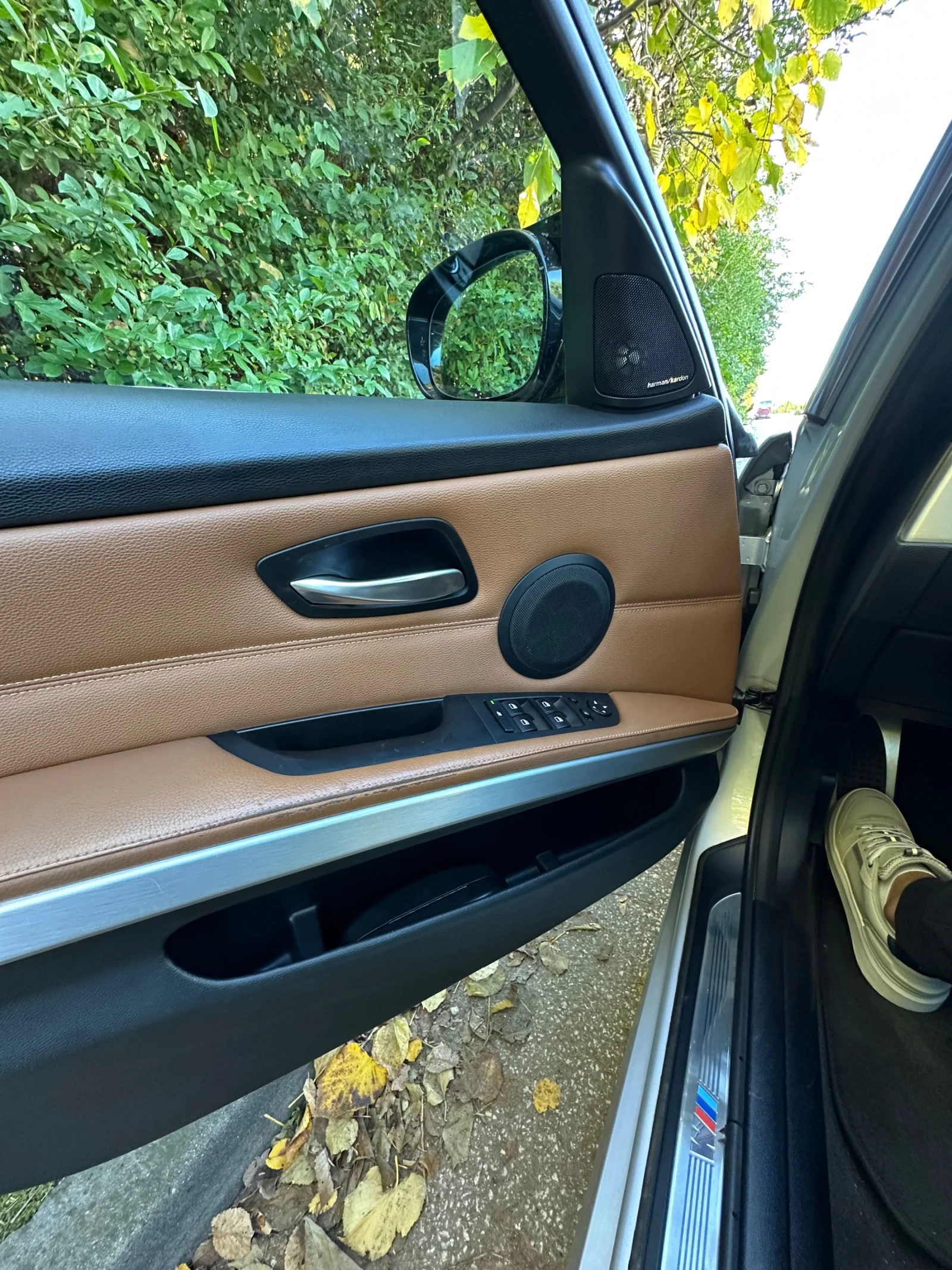 BMW 330 E91 Facelift | Mobile.bg   11