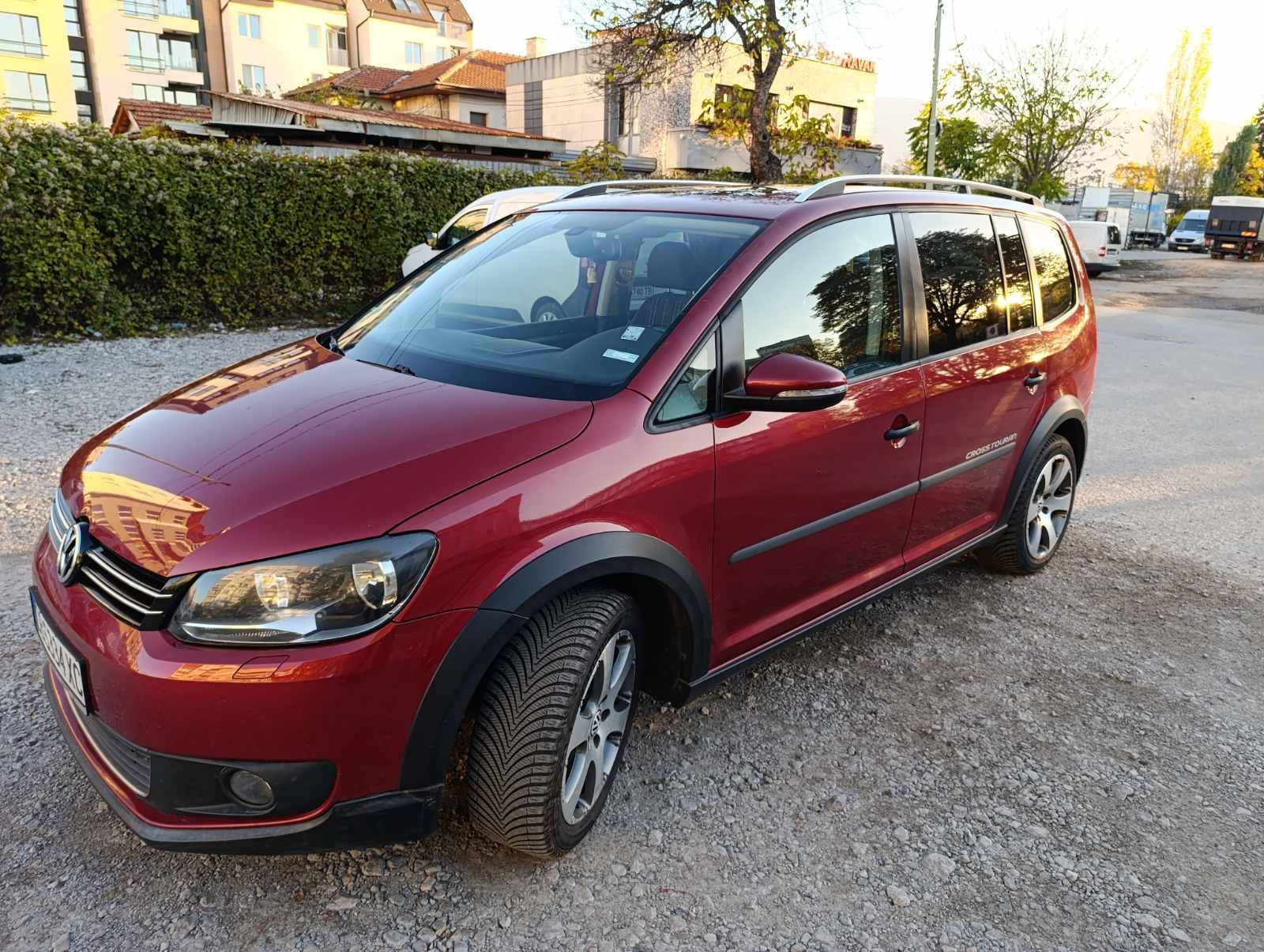 VW Touran Cross - изображение 2