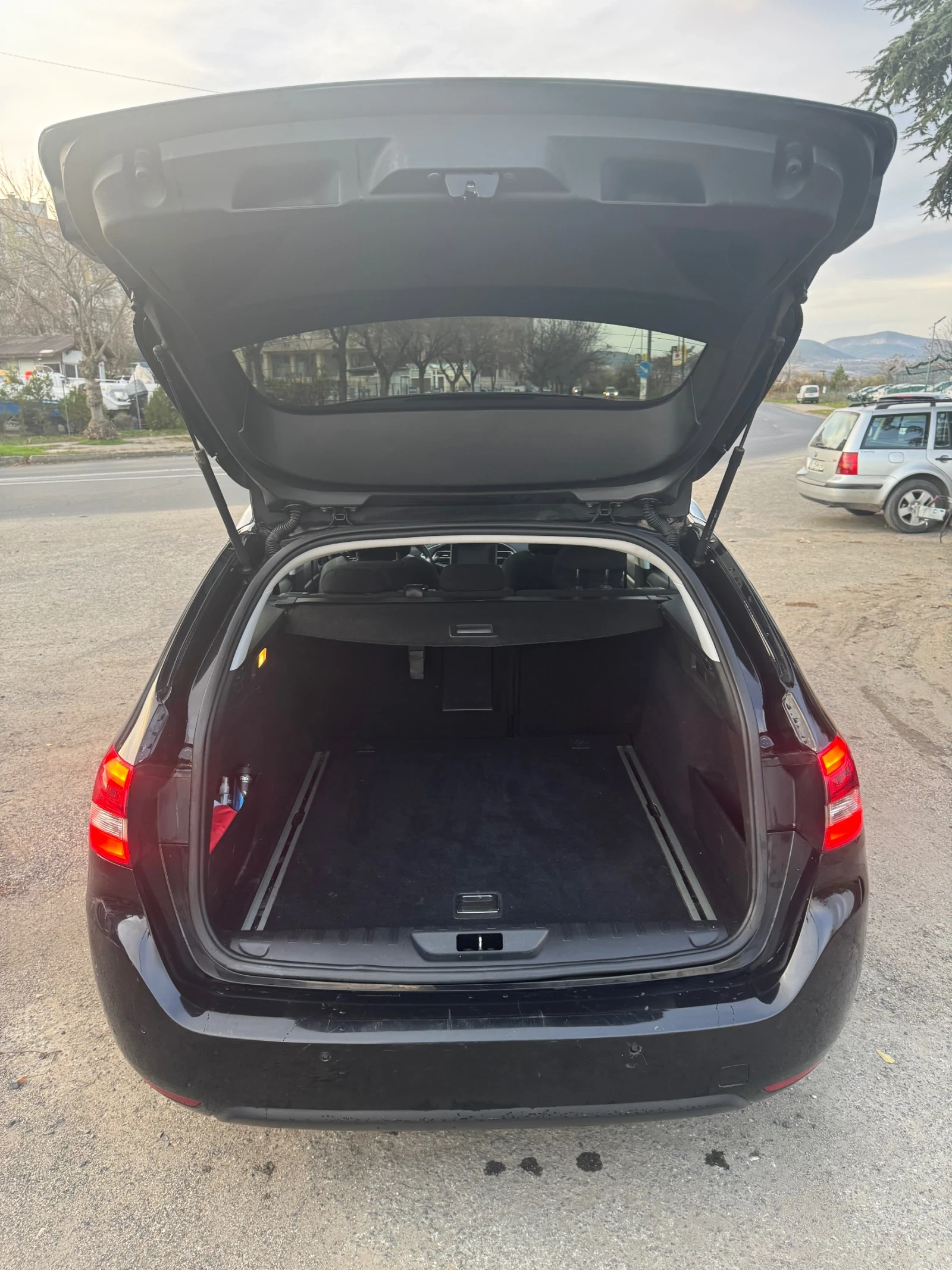 Peugeot 308 1.6 PANORAMA - изображение 7