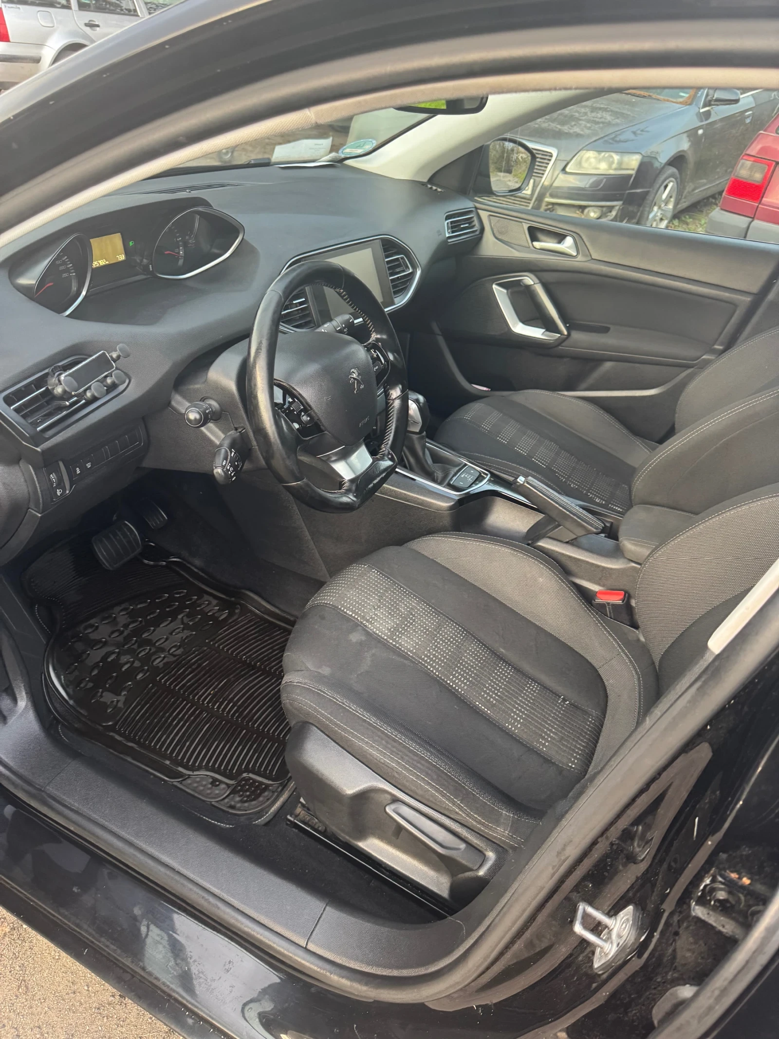 Peugeot 308 1.6 PANORAMA - изображение 5