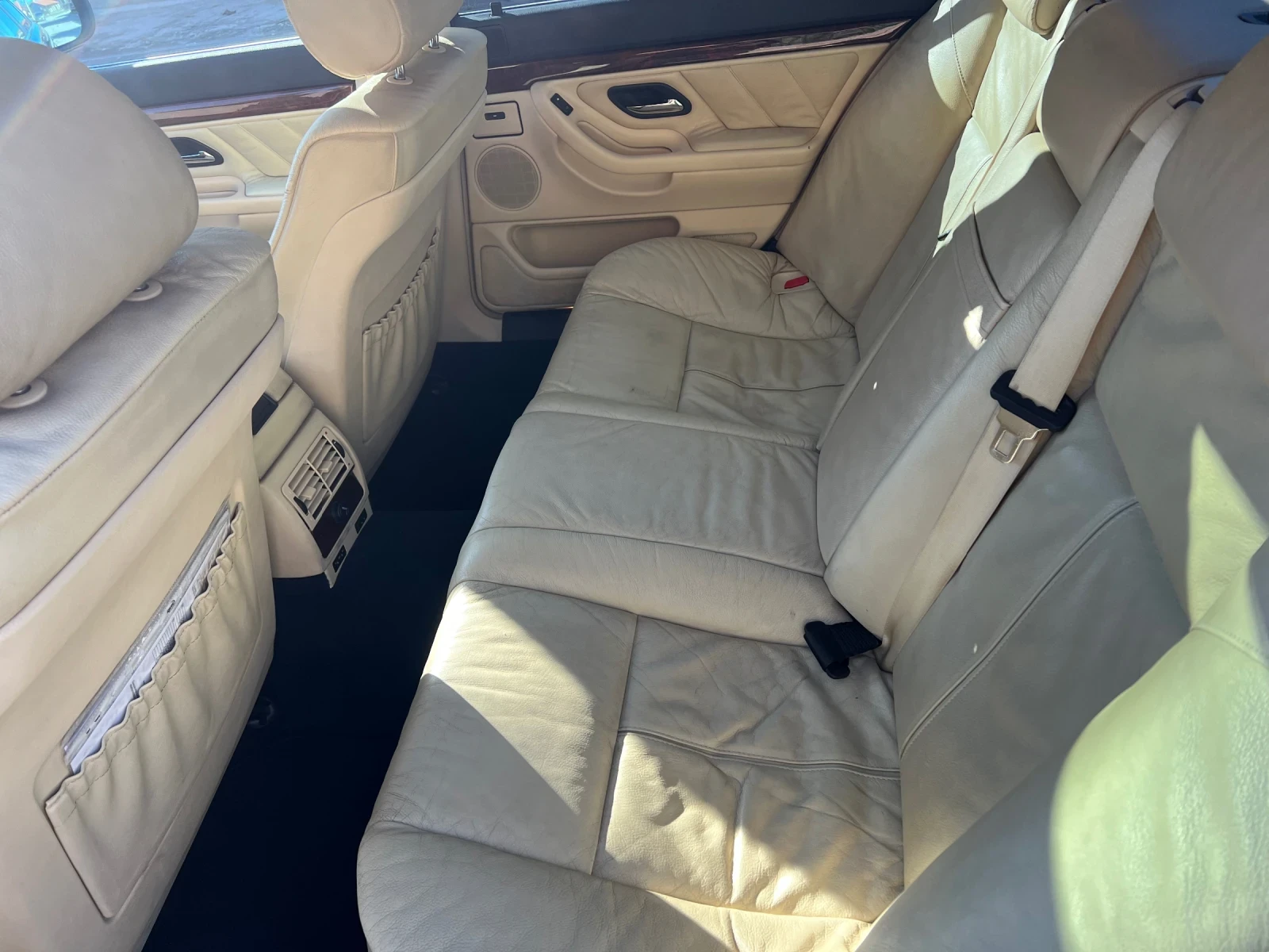 BMW 730  - изображение 8