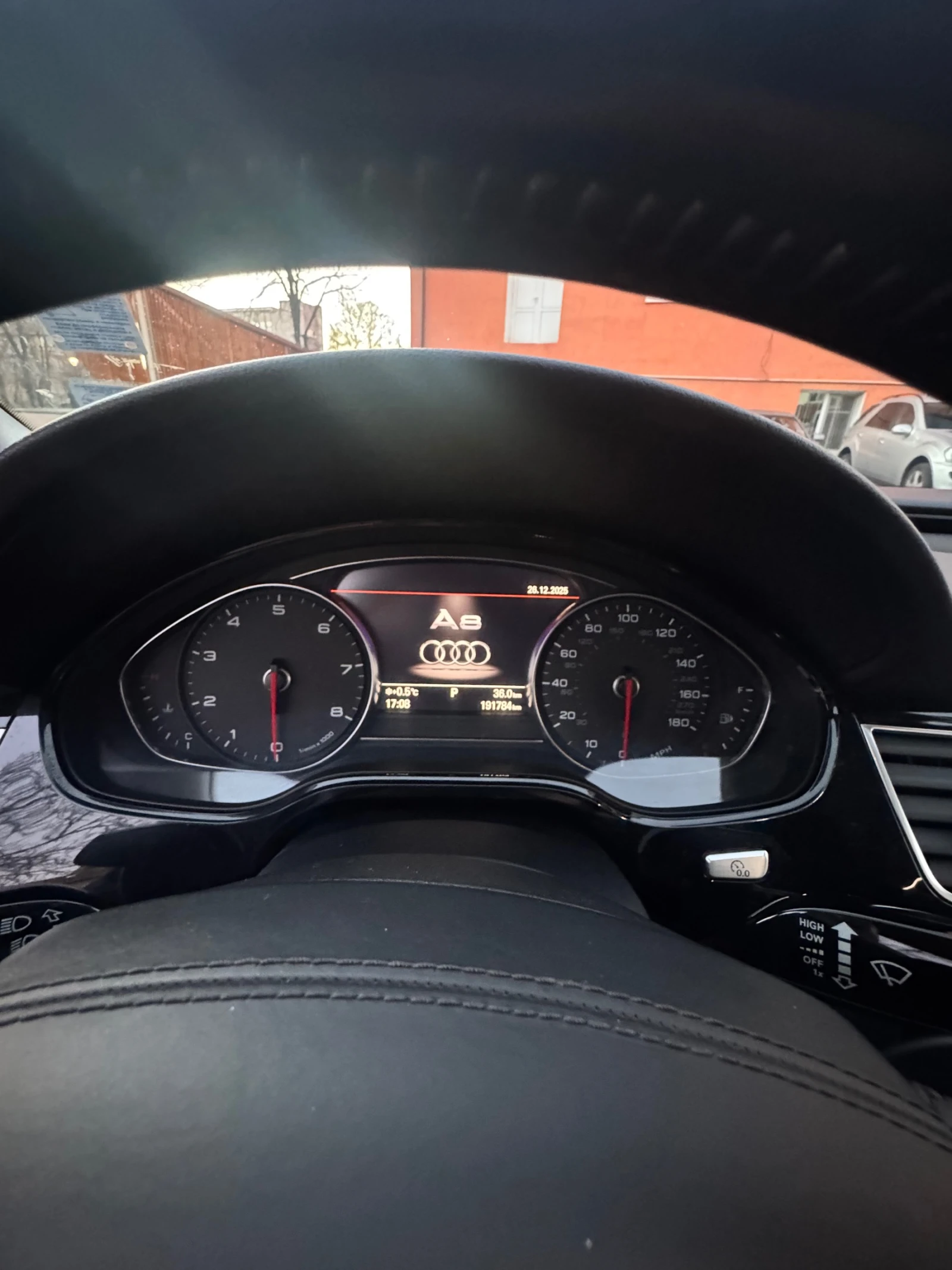 Audi A8  - изображение 9