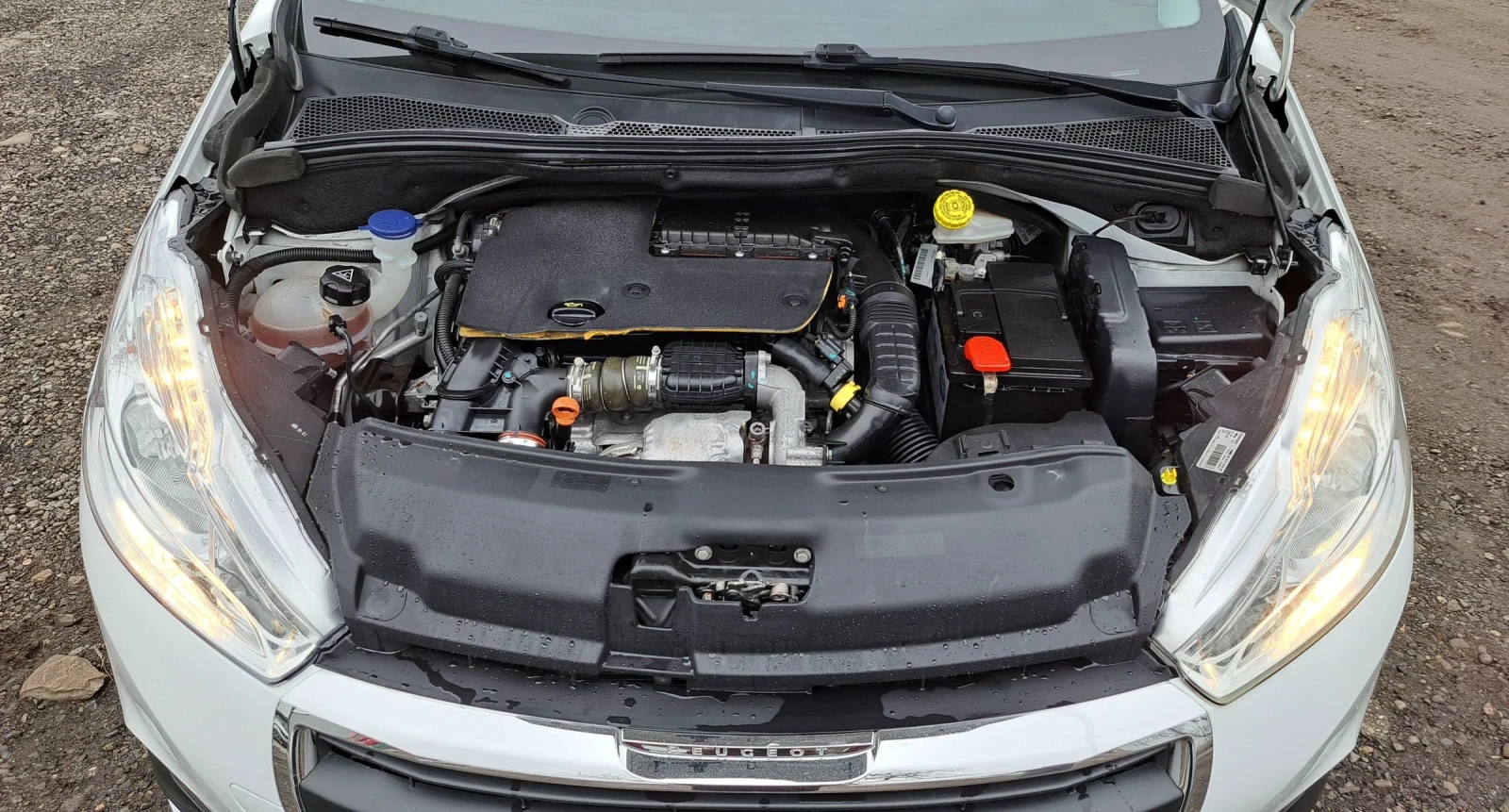 Peugeot 208 1.6 BLUE HDI | Mobile.bg � ����������� 15