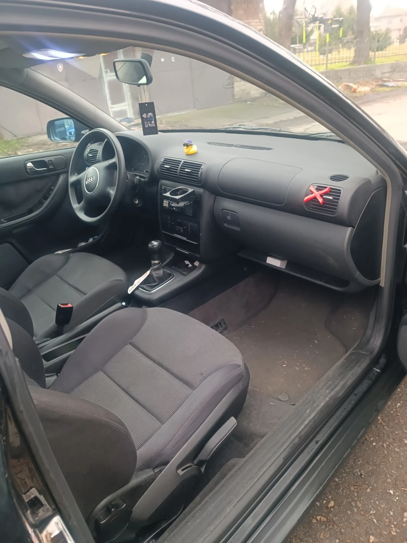 Audi A3 1.9 TDI, снимка 10 - Автомобили и джипове - 53717608