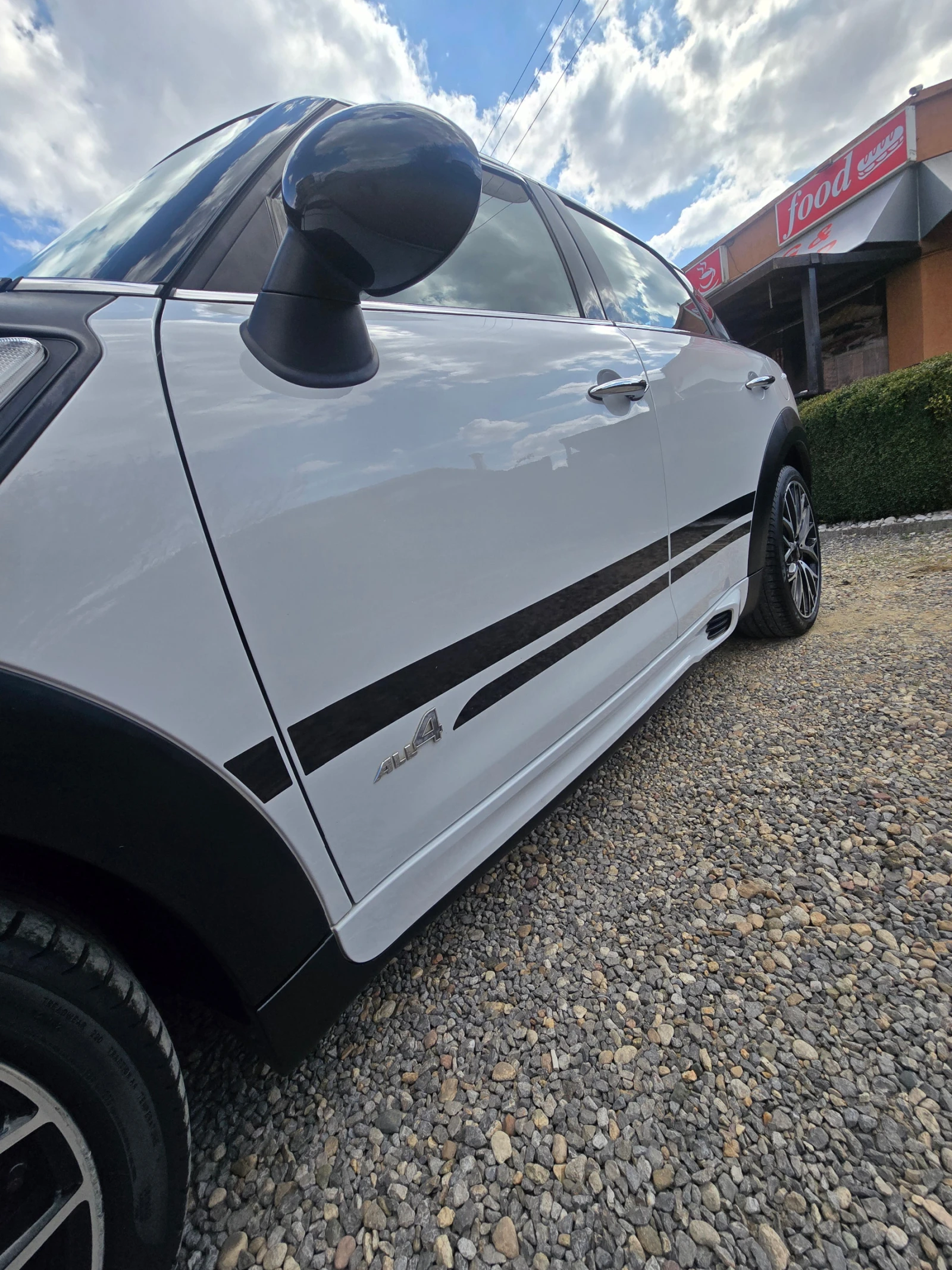 Mini John Cooper Works Mini Countryman JOHN COOPER WORKS от ШВЕЙЦАРИЯ 4Х4, снимка 3 - Автомобили и джипове - 54017811