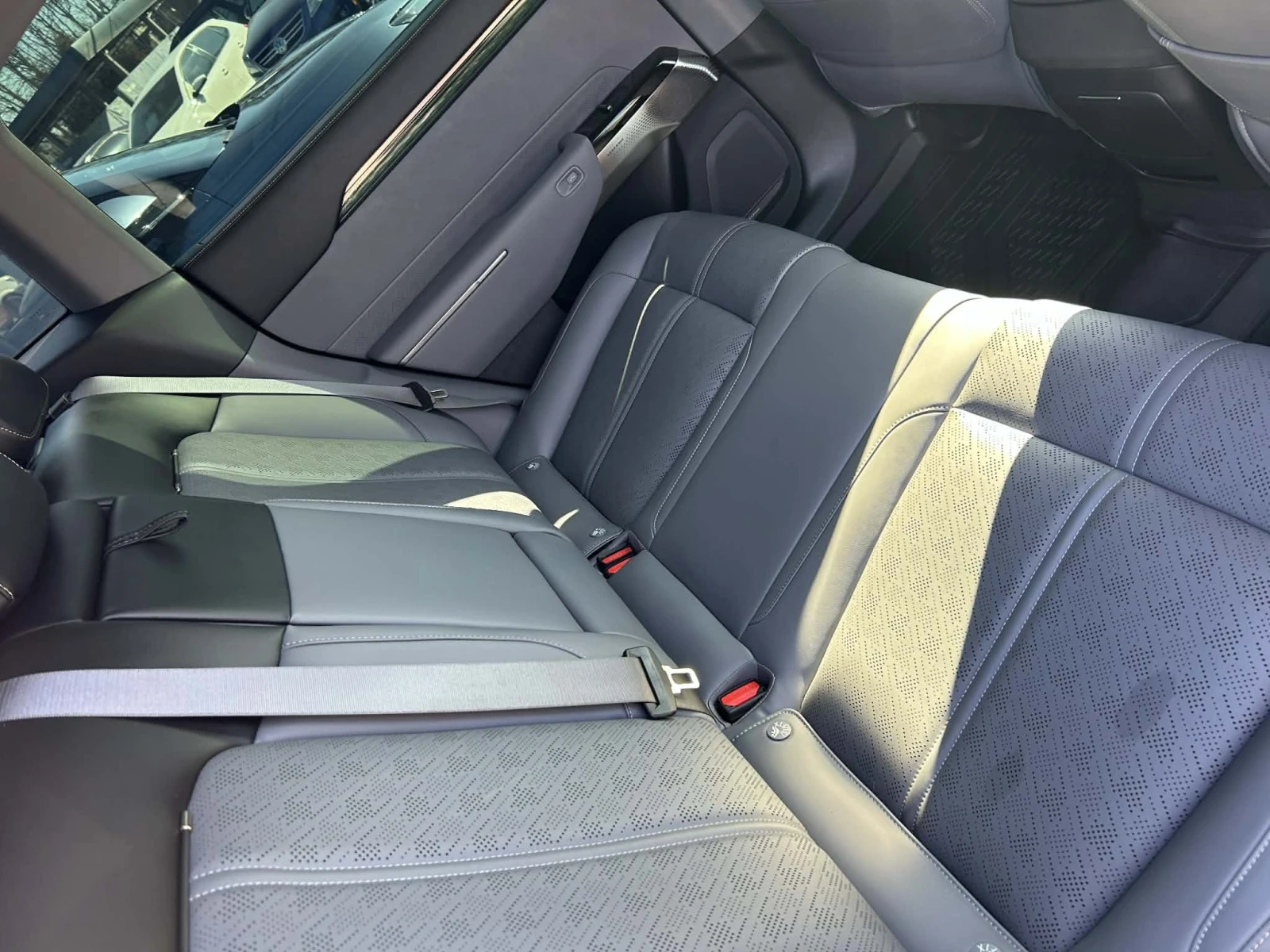 Zeekr 7X, снимка 9 - Автомобили и джипове - 54220821