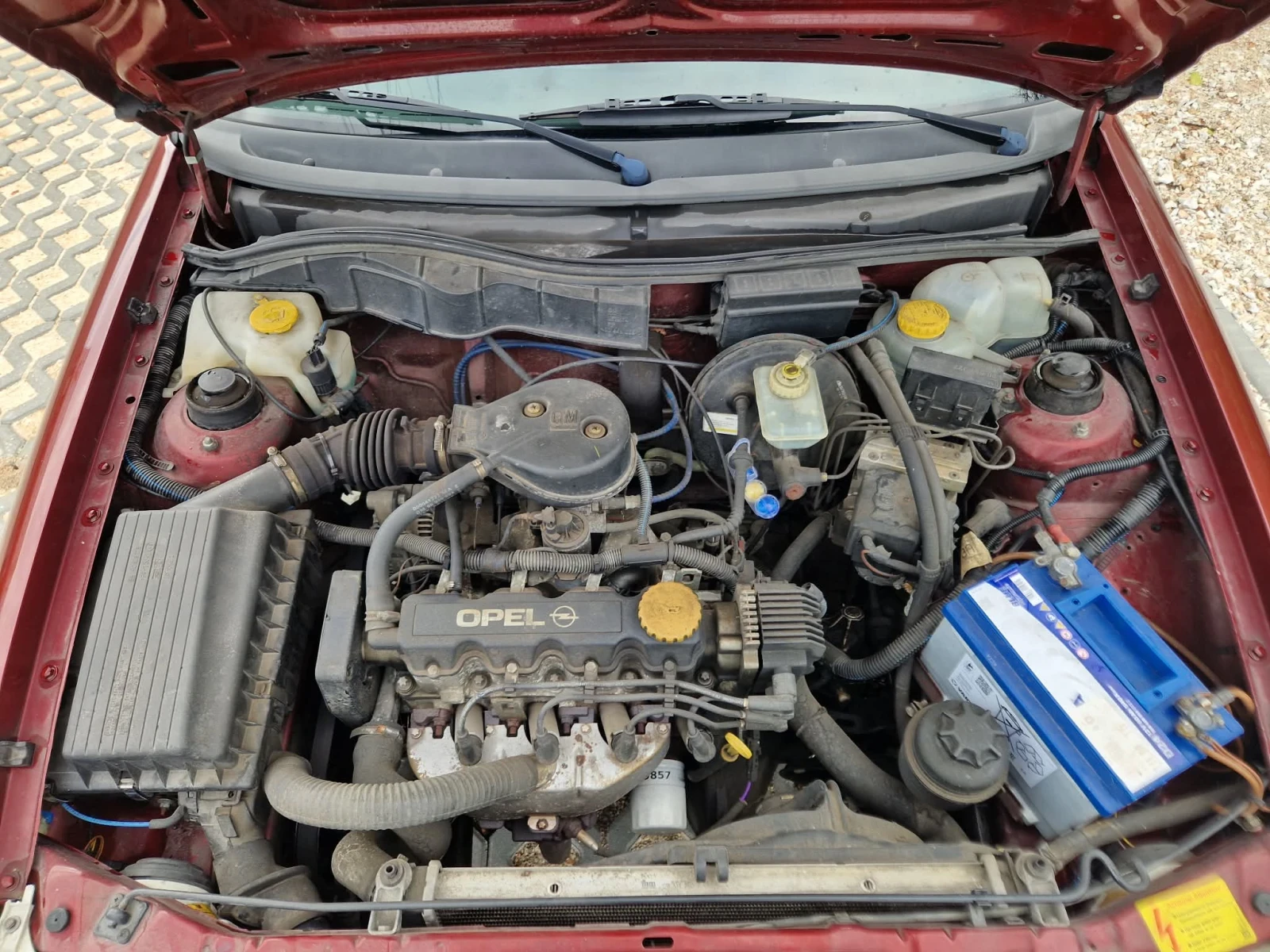 Opel Astra Opel astra 1.6 бензин 71хил км, снимка 11 - Автомобили и джипове - 54639447