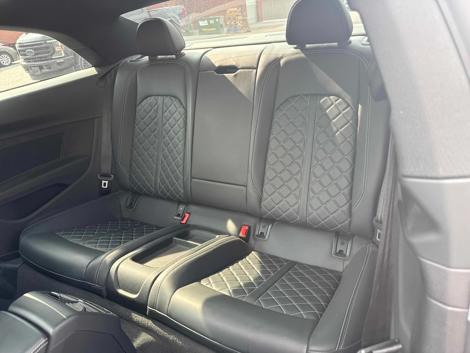 Audi S5 Technik * Keyless * CARFAX * АВТО КРЕДИТ * , снимка 9 - Автомобили и джипове - 54796228