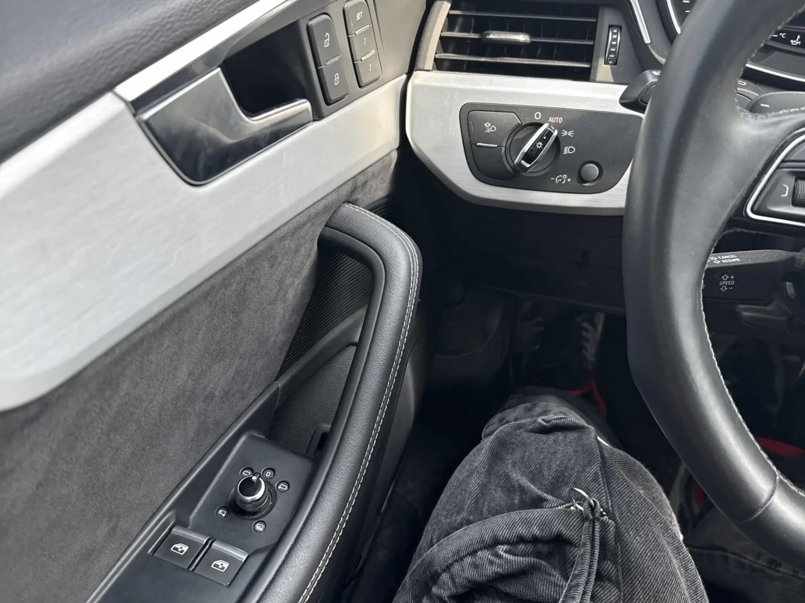 Audi S5 Technik * Keyless * CARFAX * АВТО КРЕДИТ * , снимка 10 - Автомобили и джипове - 54796228