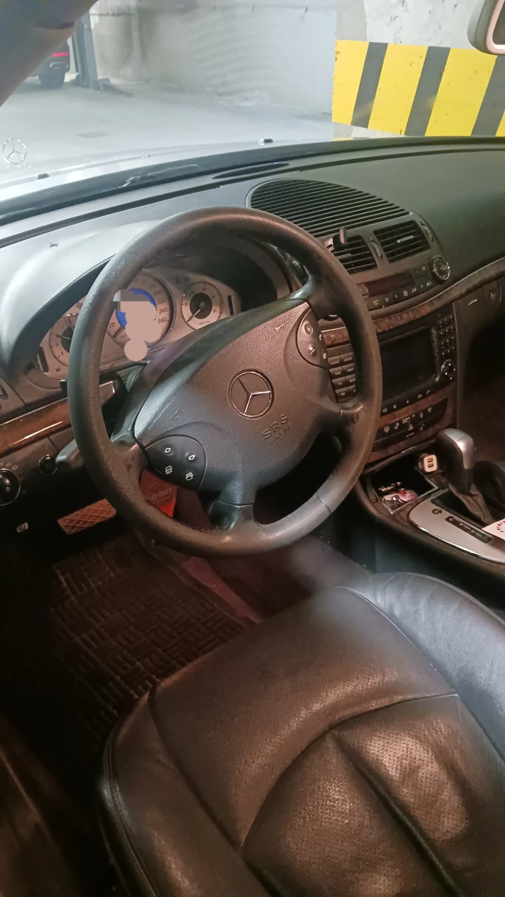 Mercedes-Benz E 270, снимка 9 - Автомобили и джипове - 54899275