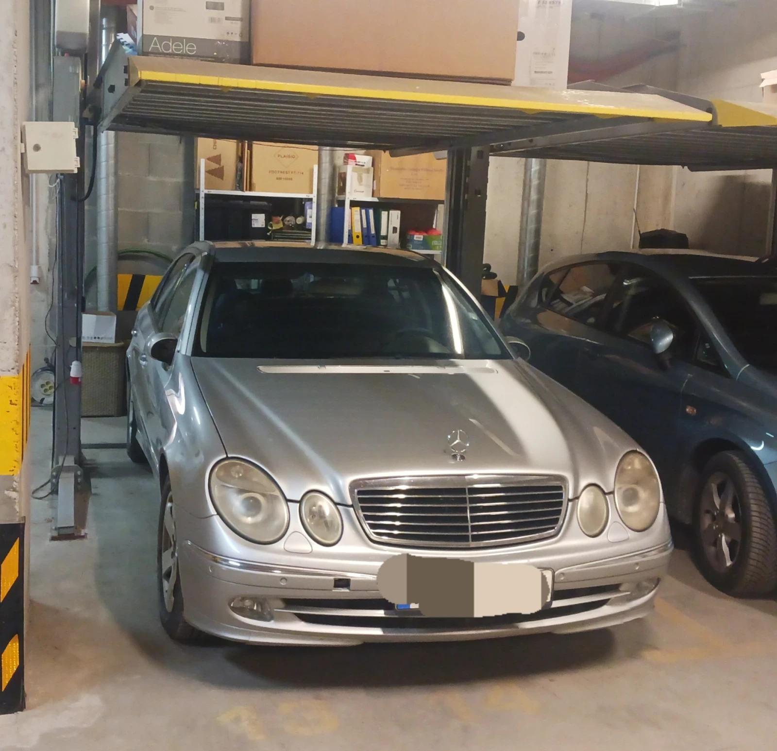 Mercedes-Benz E 270, снимка 4 - Автомобили и джипове - 54899275