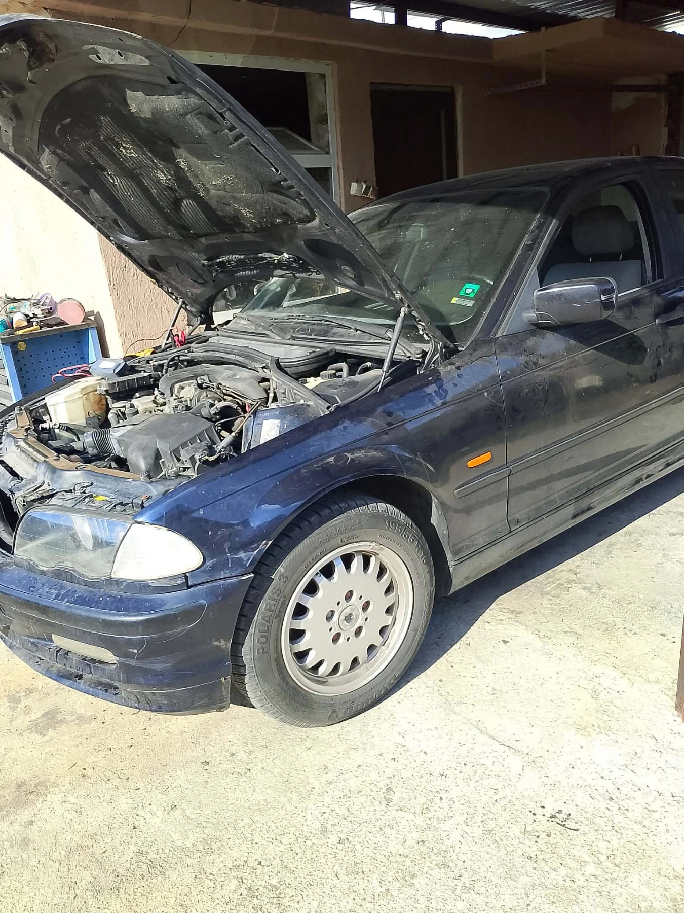 BMW 320