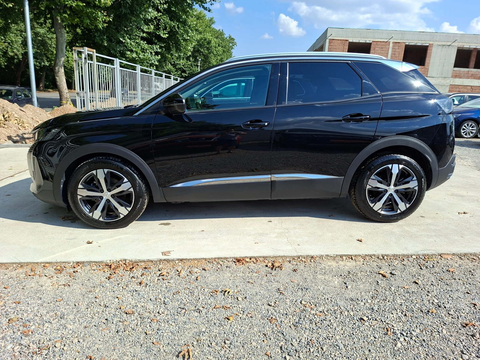 Peugeot 3008 Navi-Kamera-Keyless-Euro-6D/DISTR., снимка 4 - Автомобили и джипове - 55123113