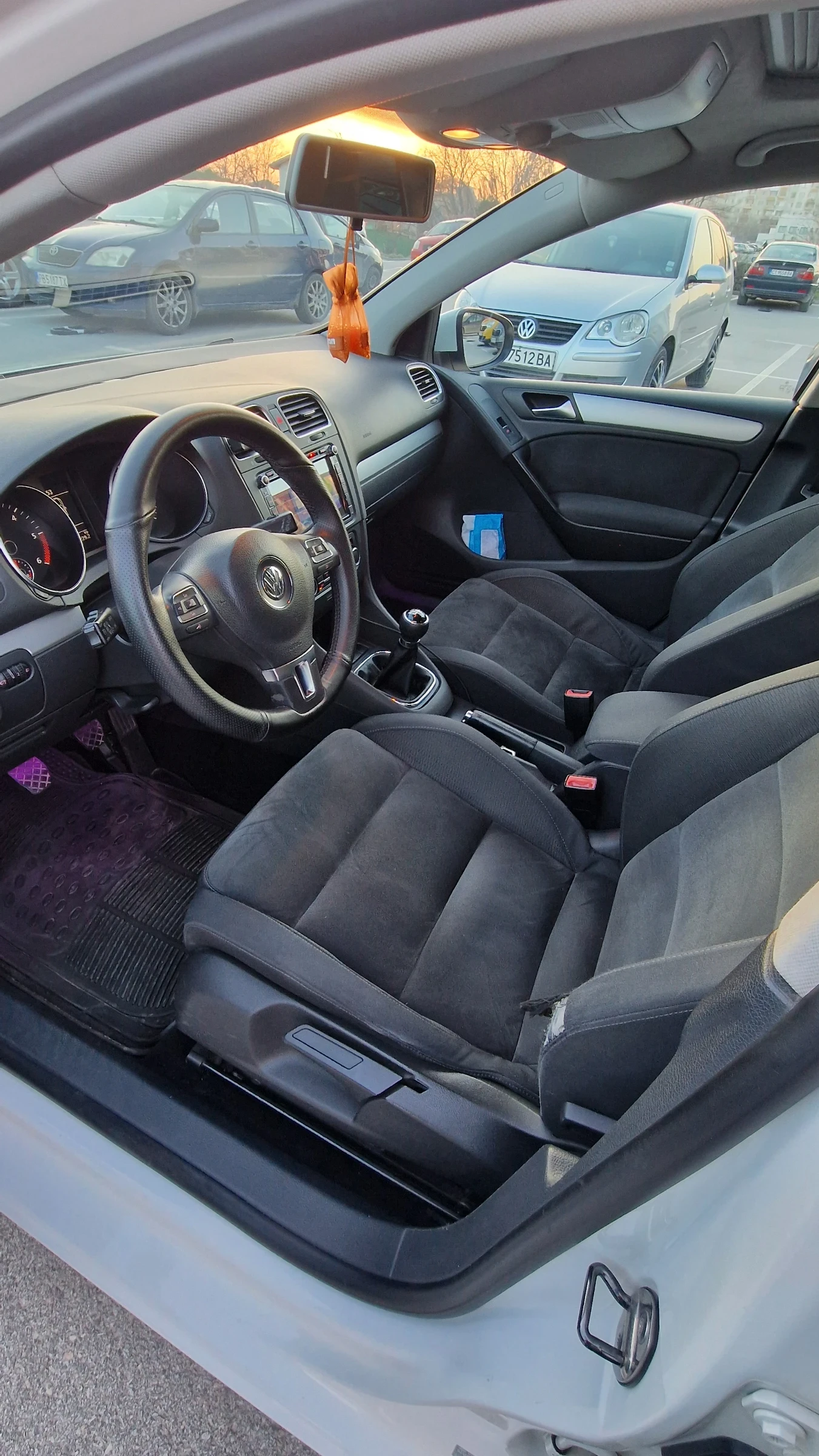 VW Golf, снимка 14 - Автомобили и джипове - 55249899