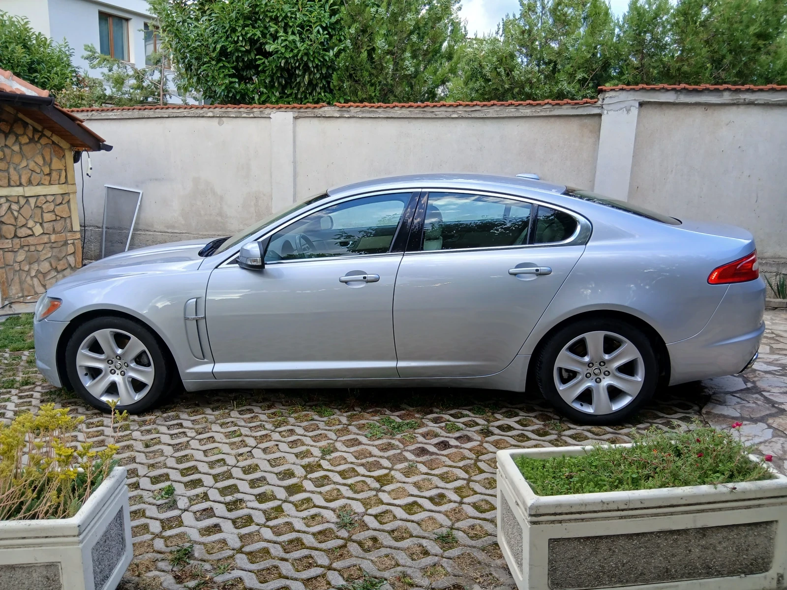 Jaguar Xf 4.2i-V8-300ps, .УНИКАТ!!!!, снимка 9 - Автомобили и джипове - 55300190