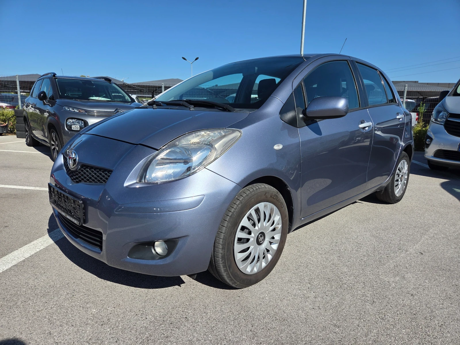 Toyota Yaris 1.33     101кс