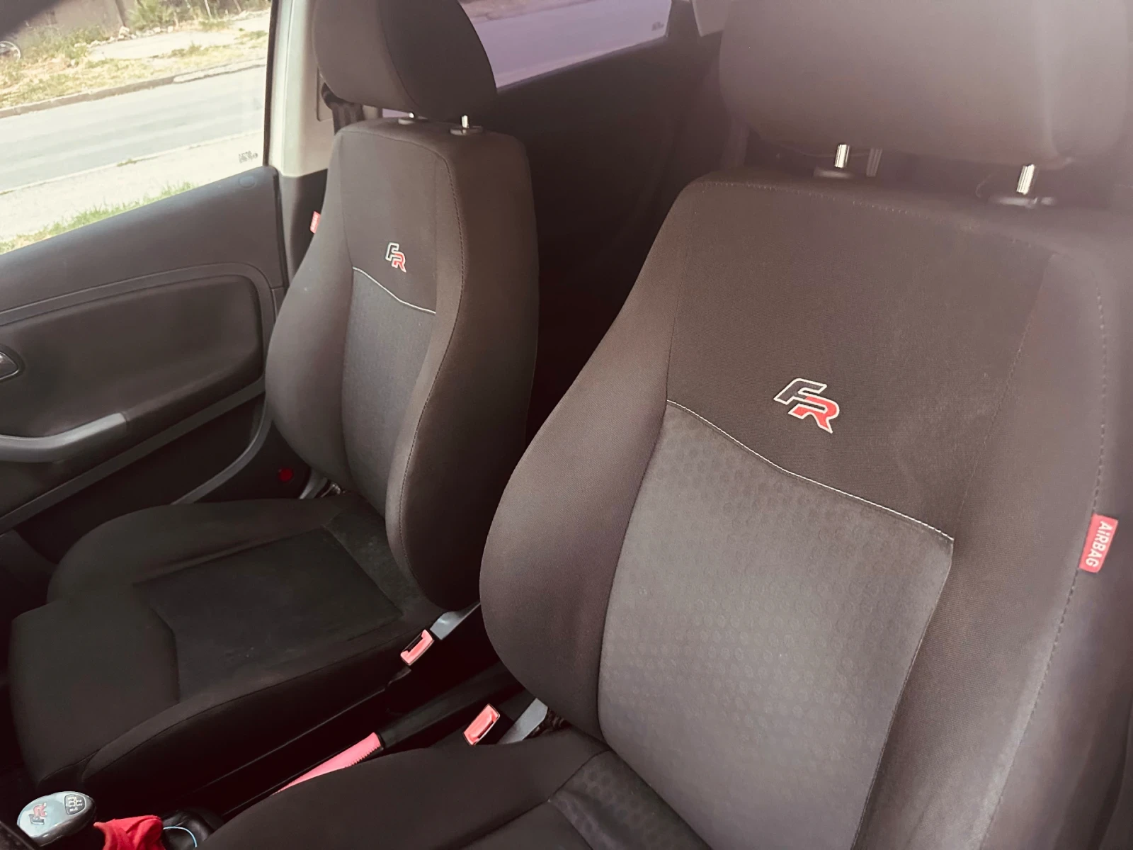 Seat Ibiza 1.8Т-150к.с /Газ, снимка 11 - Автомобили и джипове - 55730008