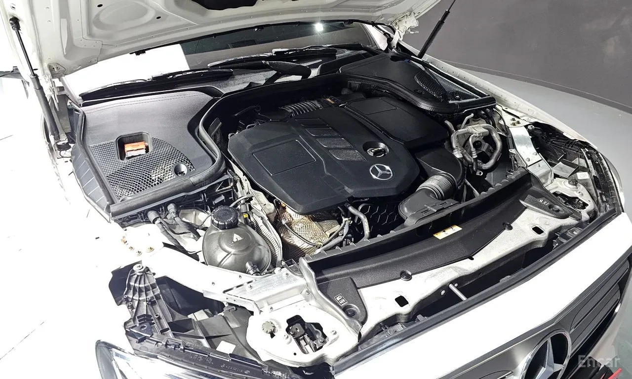 Mercedes-Benz E 220 d Avantgarde | 2019| 134 194 км, снимка 6 - Автомобили и джипове - 55849377