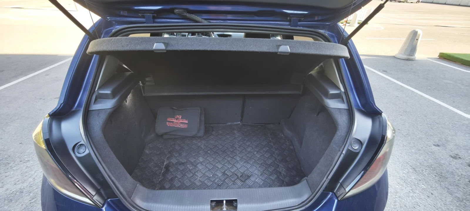 Opel Astra 1.9 CDTI, снимка 6 - Автомобили и джипове - 55990906