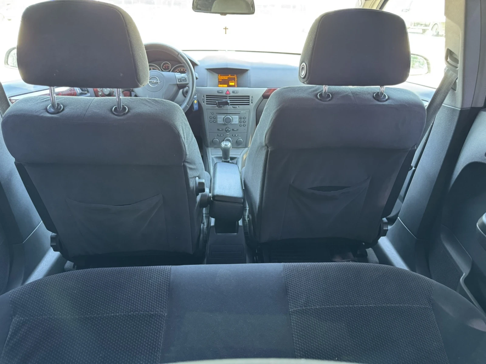 Opel Astra 1.7 cdti, снимка 14 - Автомобили и джипове - 56012305