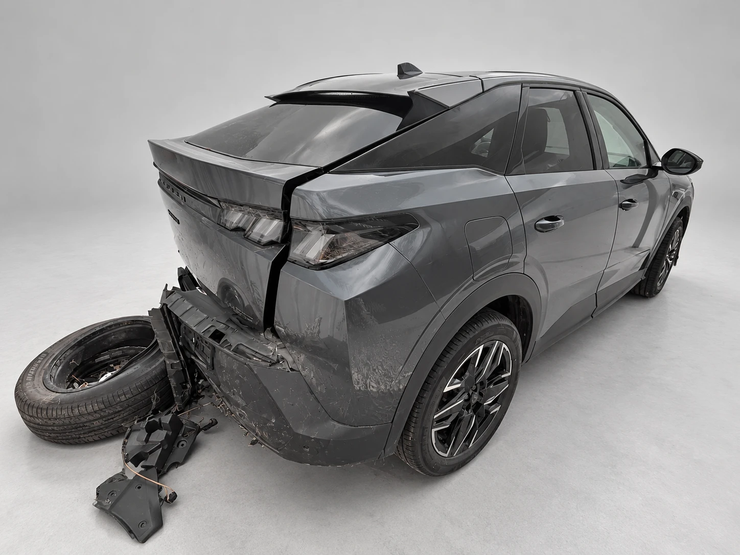 Peugeot 3008 1.2 Hybrid, снимка 2 - Автомобили и джипове - 56650954