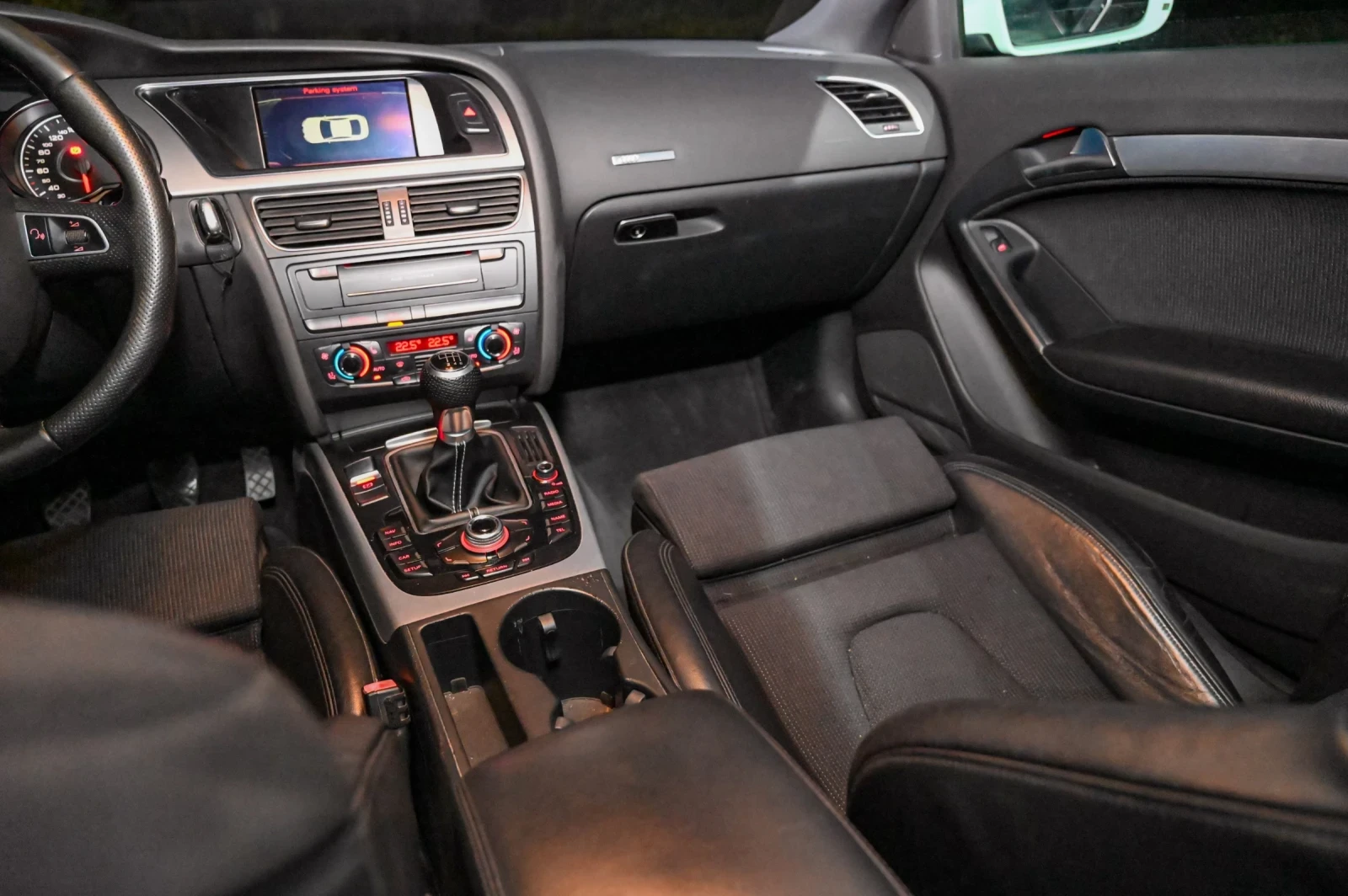 Audi A5, снимка 11 - Автомобили и джипове - 56558591