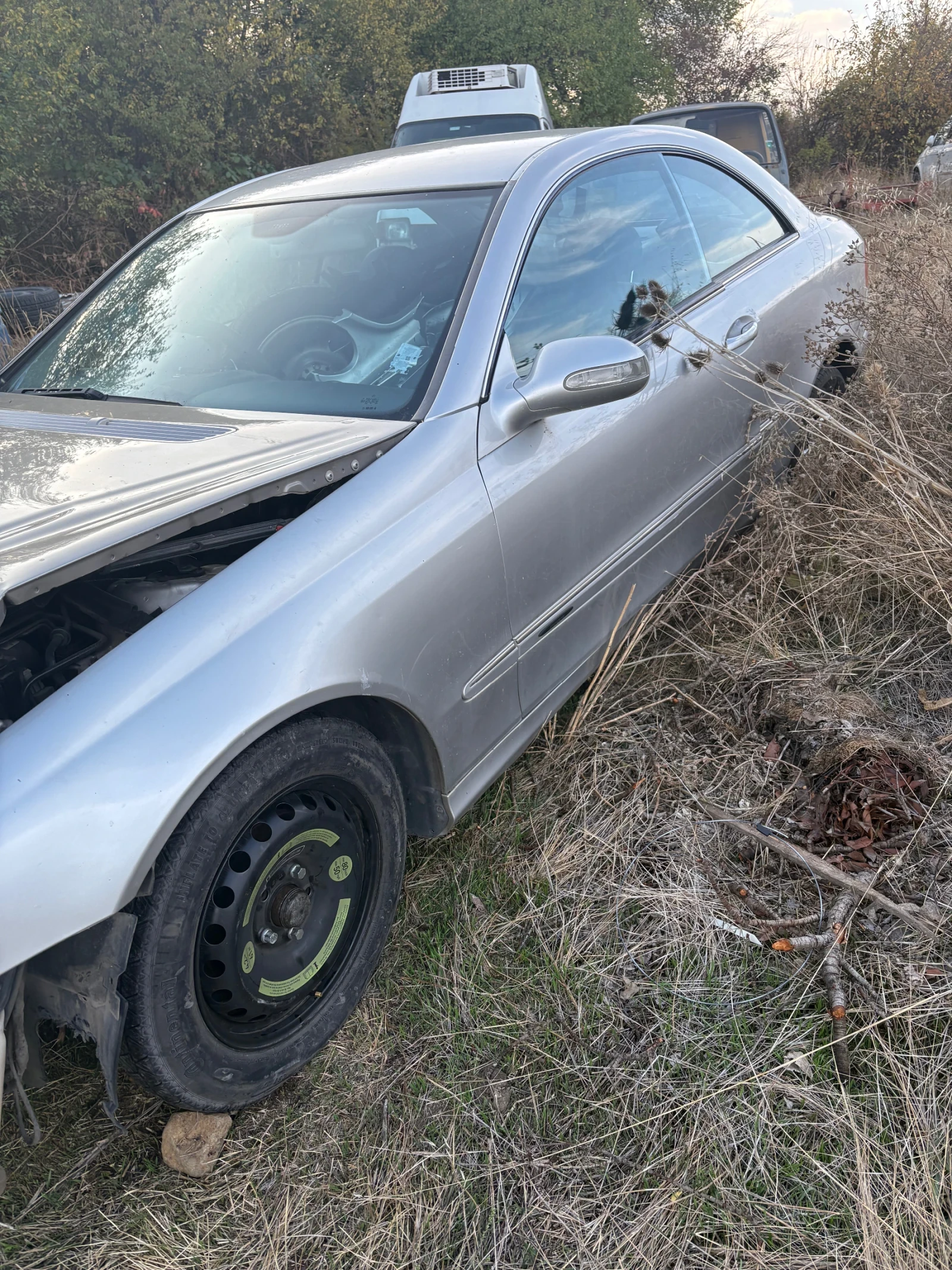 Mercedes-Benz CLK, снимка 2 - Автомобили и джипове - 56599608
