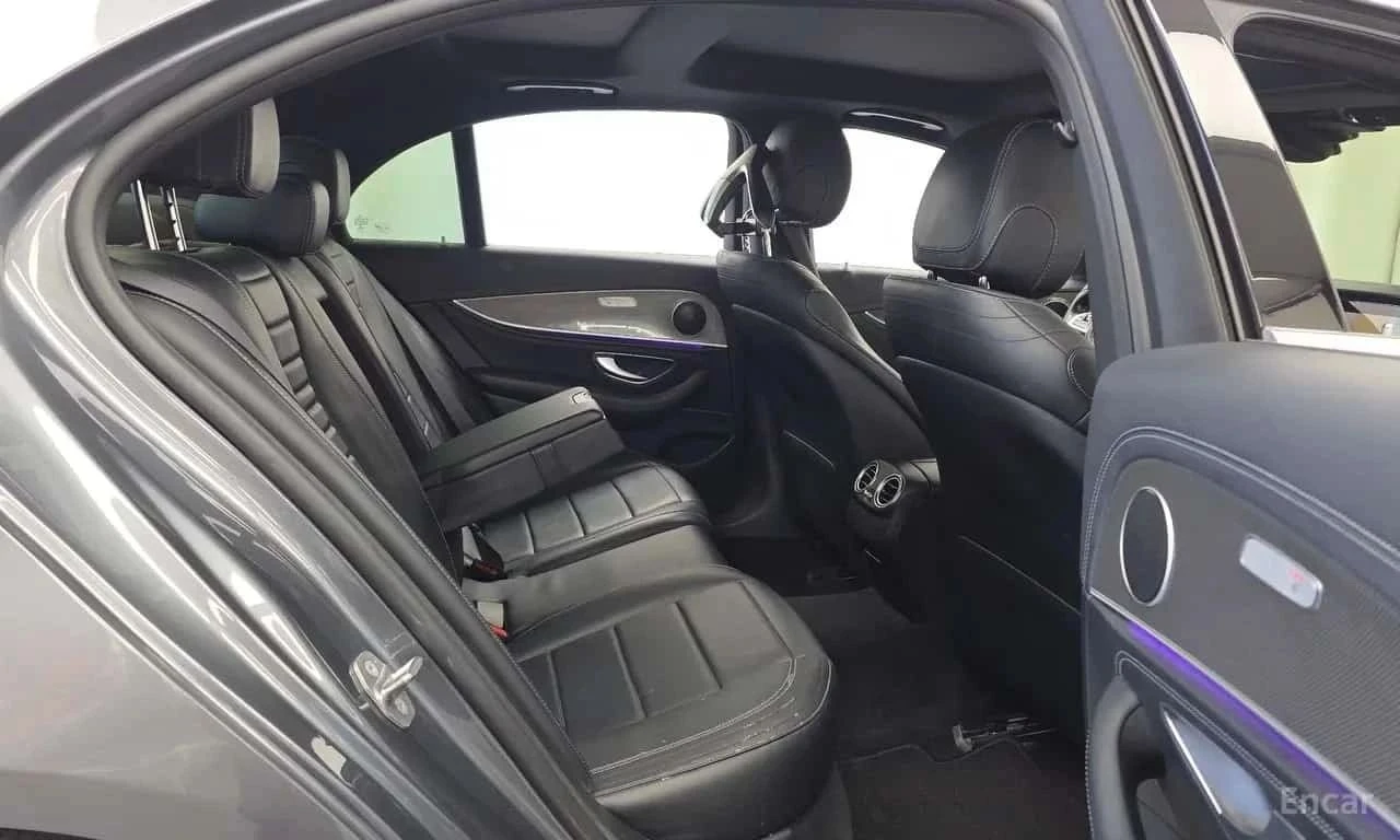 Mercedes-Benz E 300, снимка 12 - Автомобили и джипове - 56737183
