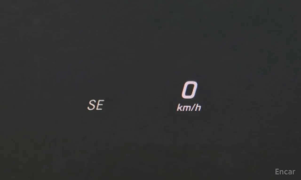 Mercedes-Benz E 300, снимка 17 - Автомобили и джипове - 56737183