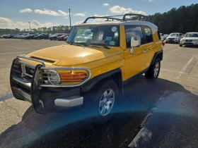 Toyota Fj cruiser Става на газ КРАЙНА ЦЕНА, снимка 3